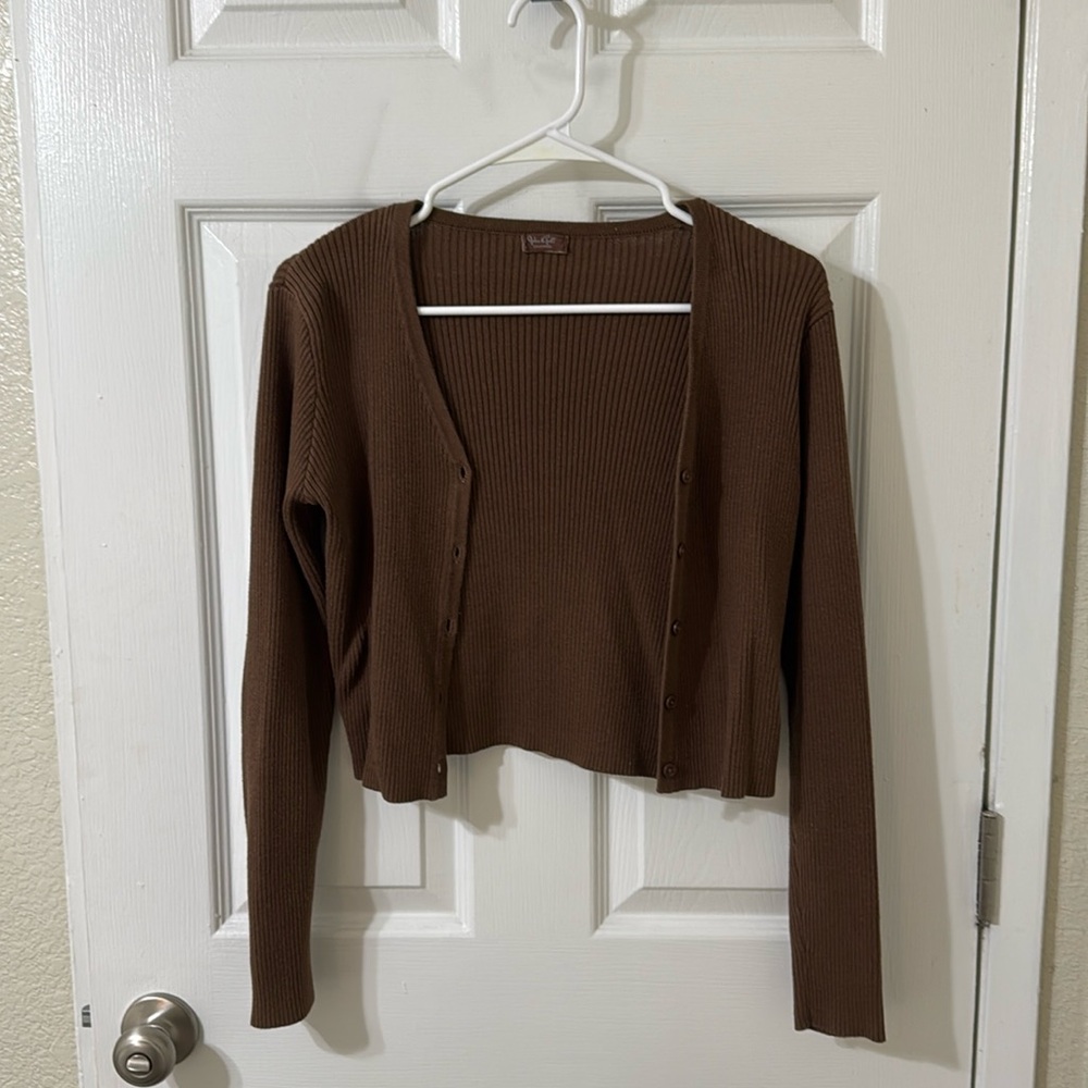 Brandy Melville cropped brown cardigan size small